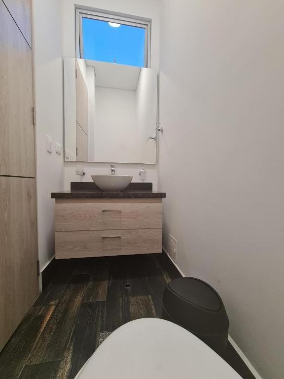 Edificio Lotus Loft Apartment กาลี ภายนอก รูปภาพ