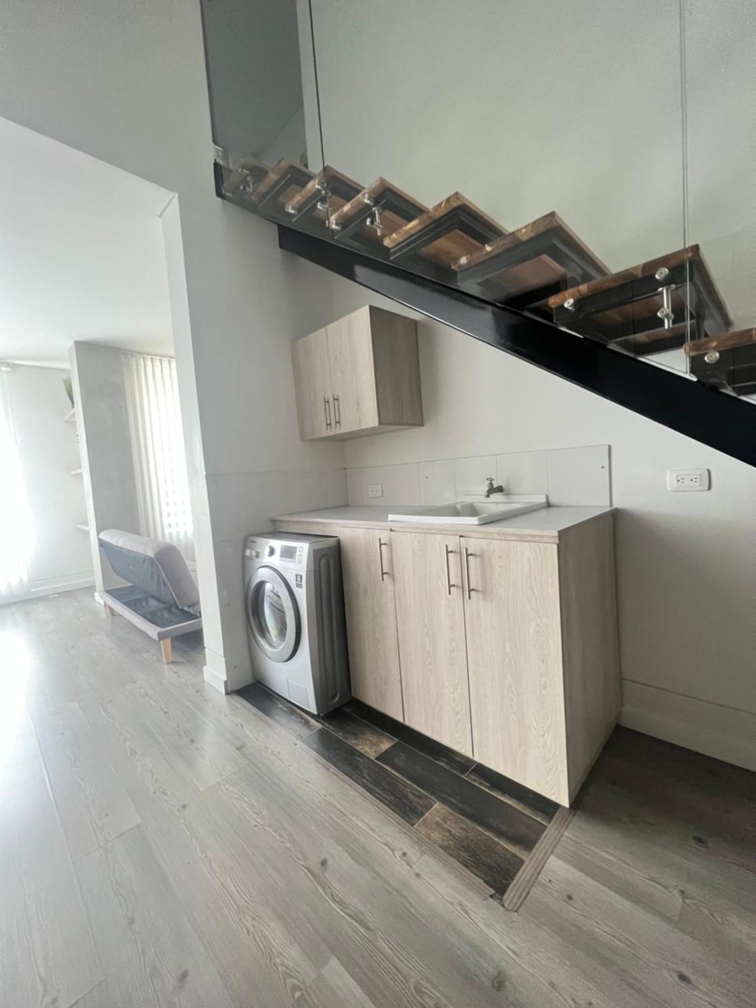 Edificio Lotus Loft Apartment กาลี ภายนอก รูปภาพ